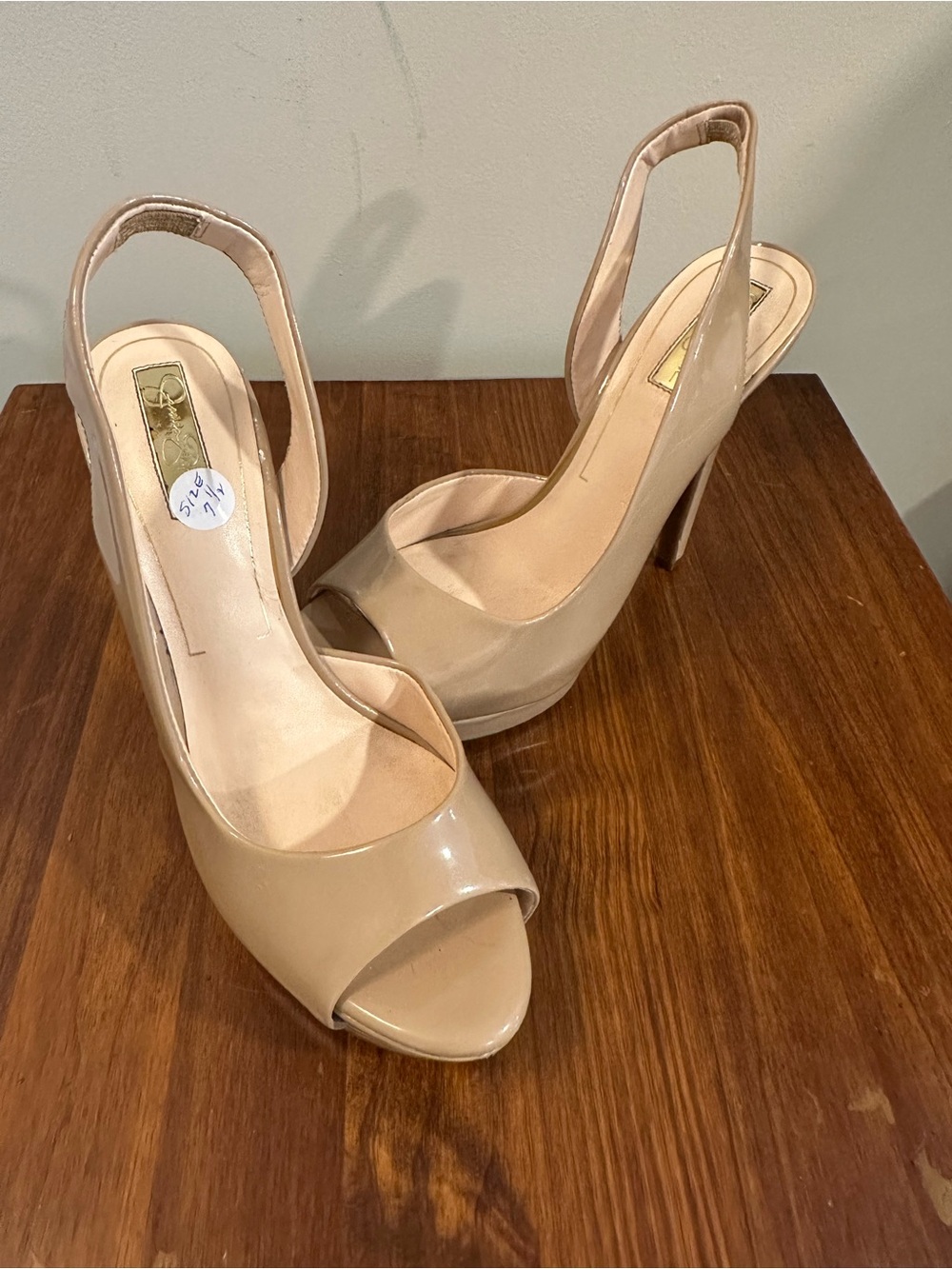 Jessica Simpson Sibilla Peep Toe Slingback Platform Pumps – Chai Latte – 7.5